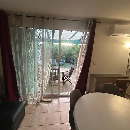 Roussillon * טוריי